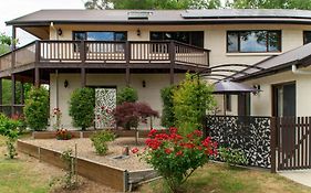 Magic Oak Getaway